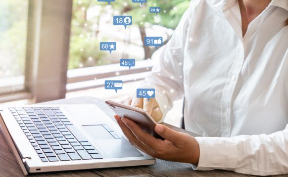 community-manager-social-media-cordoba-shopping